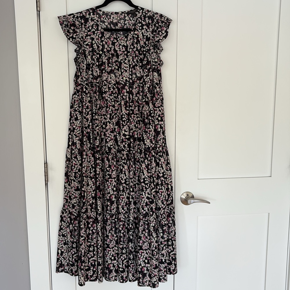 Banana Republic Poplin Cotton Tiered Floral Dress-NWT- Black/Pink- Size SMALL - Picture 3 of 12